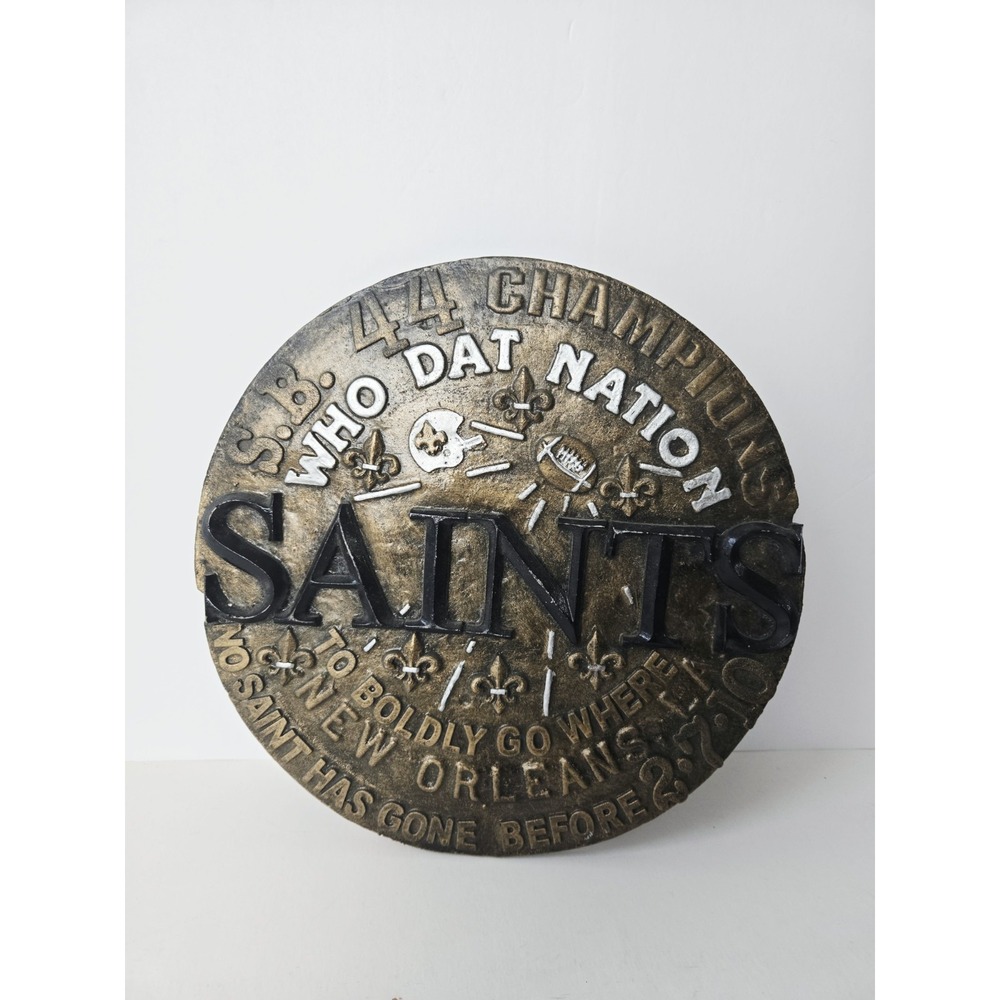 New Orleans Saint Who Dat Nation pottery wall plaque football decor 11 1/2"